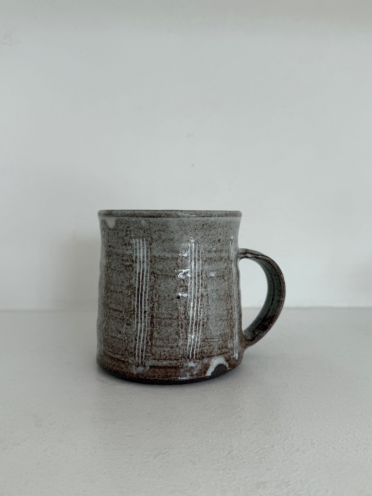 Mug With White Lines