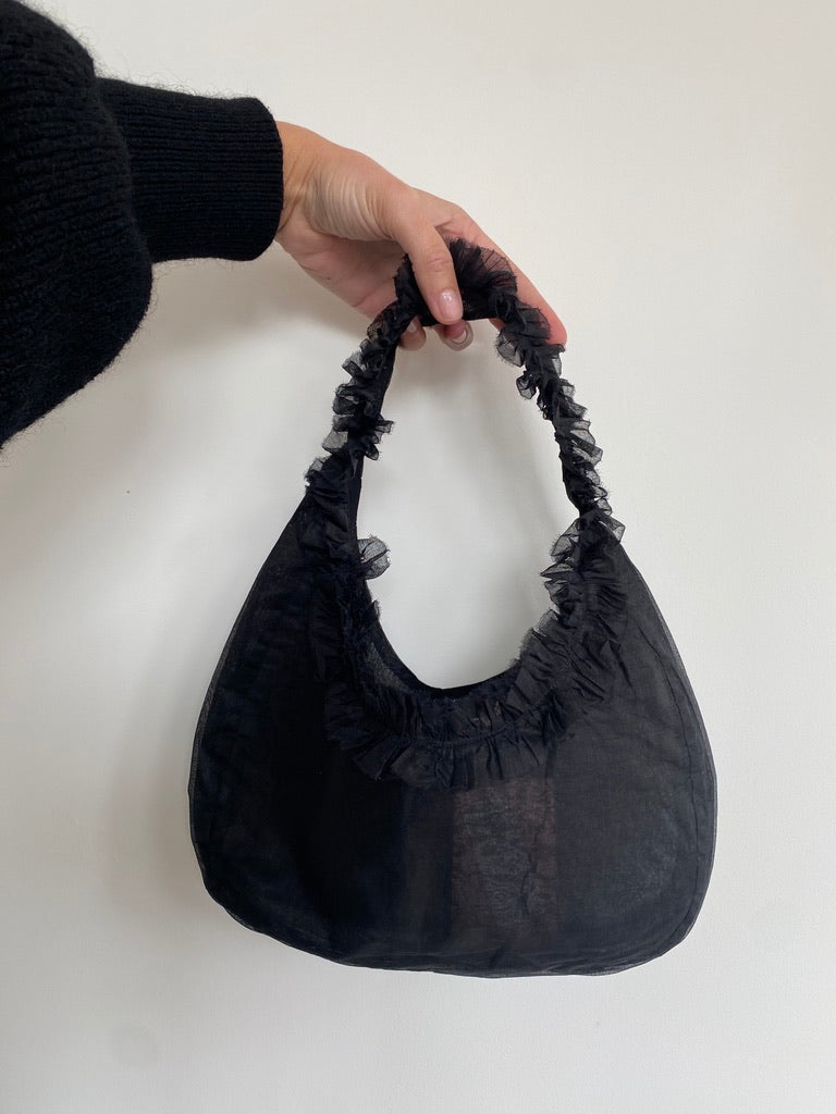 Delicate Frills Bag Black