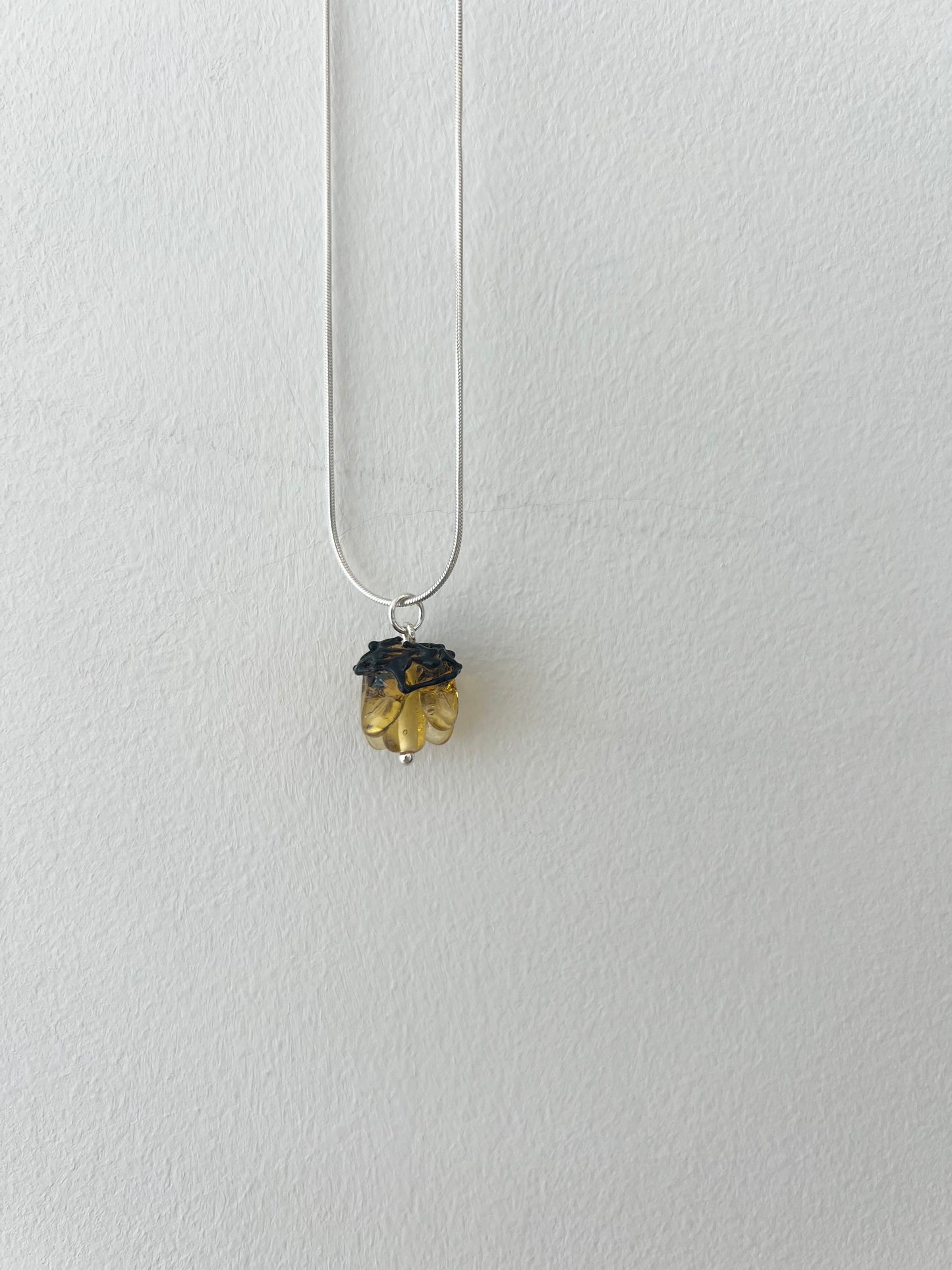 Knos necklace