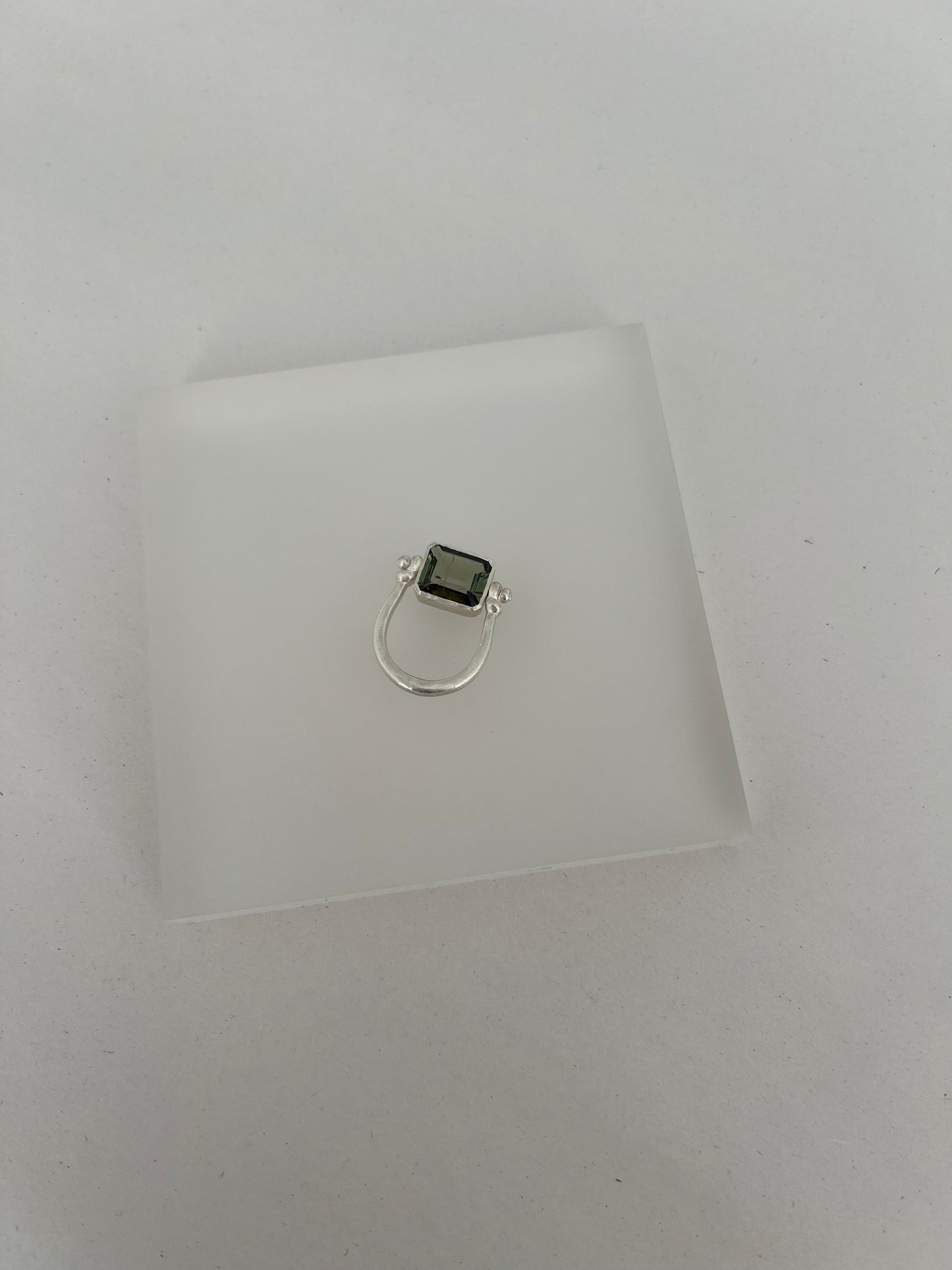 Green Tourmaline Sling Ring