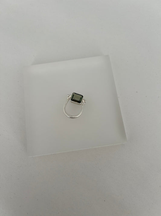 Green Tourmaline Sling Ring
