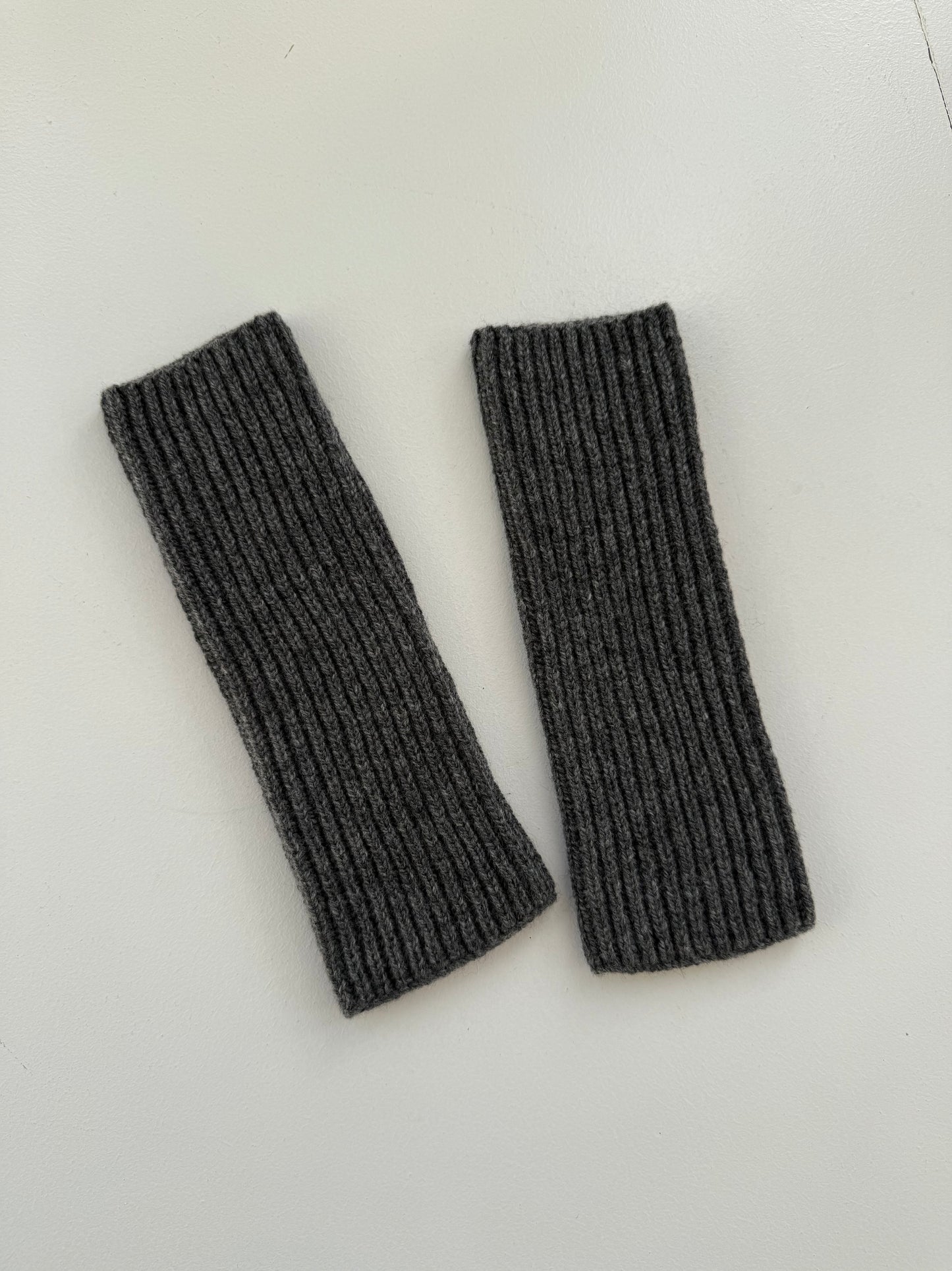 Fingerless Gloves